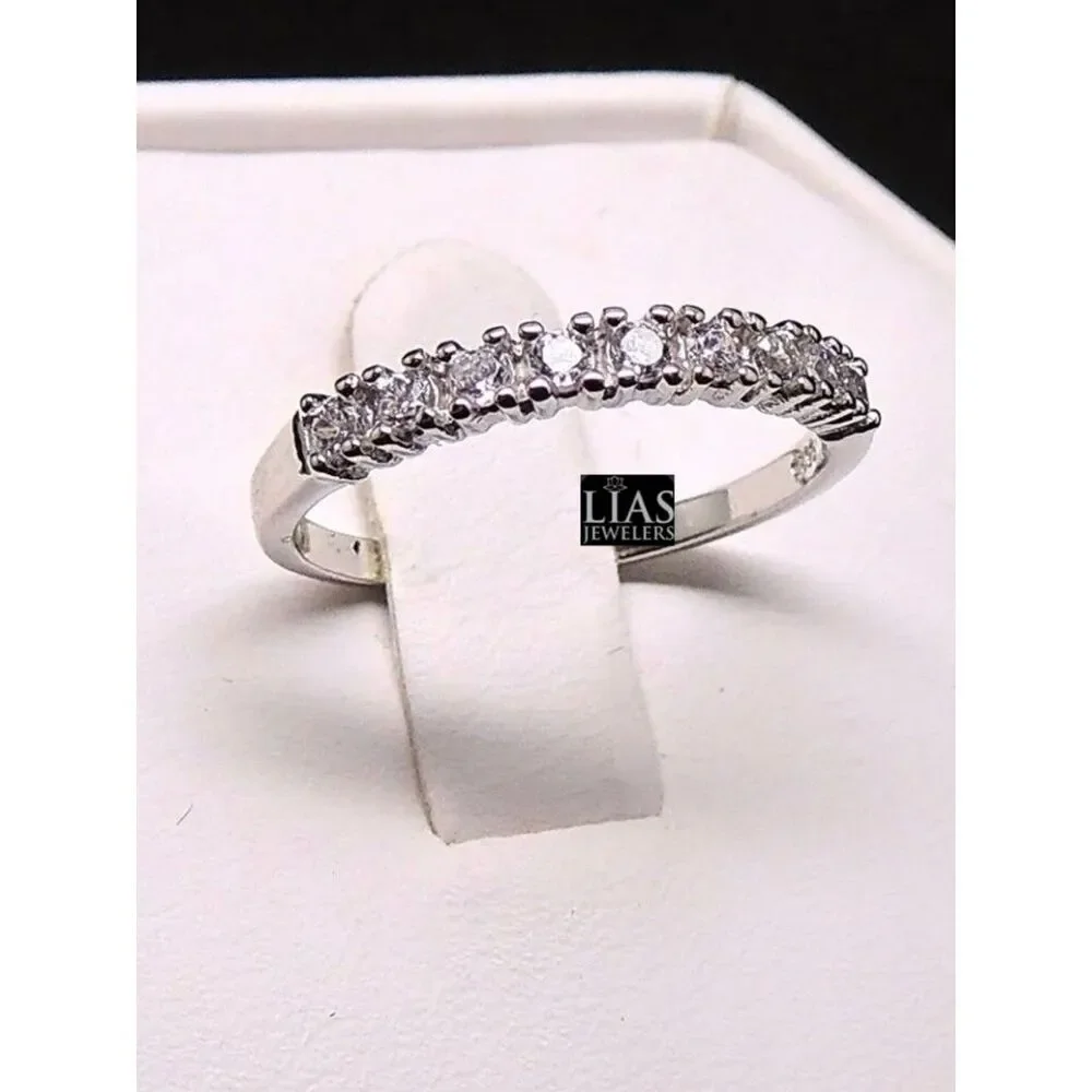 New 18k white gold engagement ring wedding band